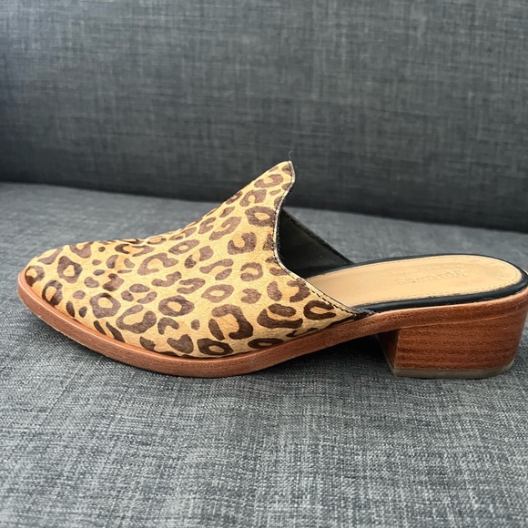 COPY - Soludos leopard print mules - Picture 4 of 6